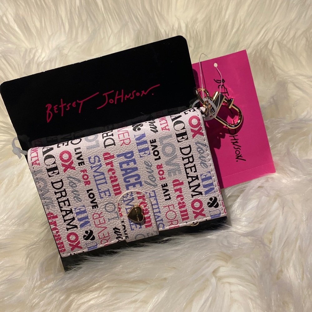 Betsey Johnson Peggable Card carrier Case Wallet NWT